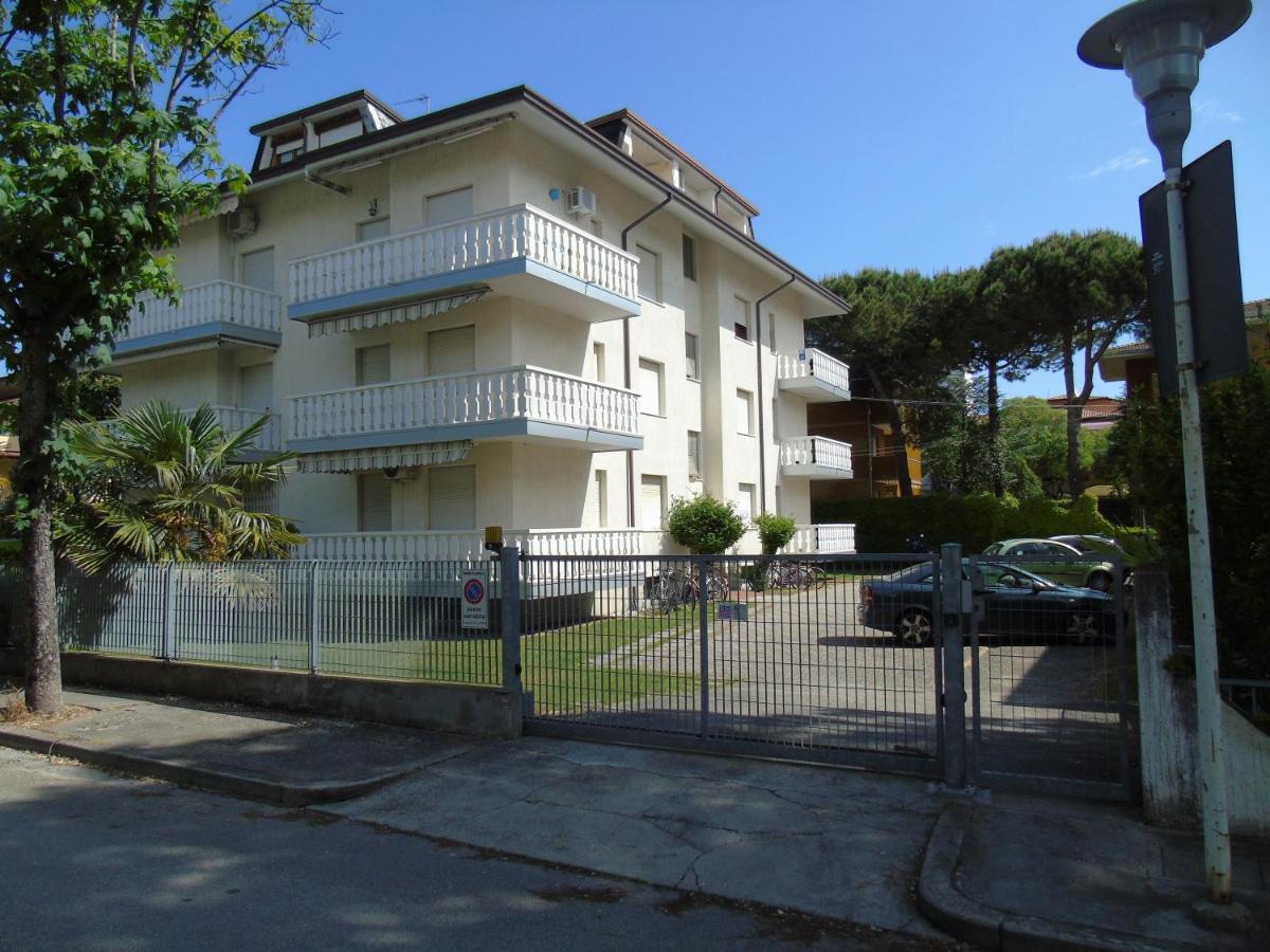 لينانو سابيادورو Condominio Mare الغرفة الصورة